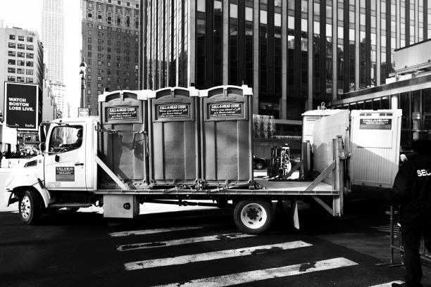 Portable Toilet Options We Offer in Richland, MO